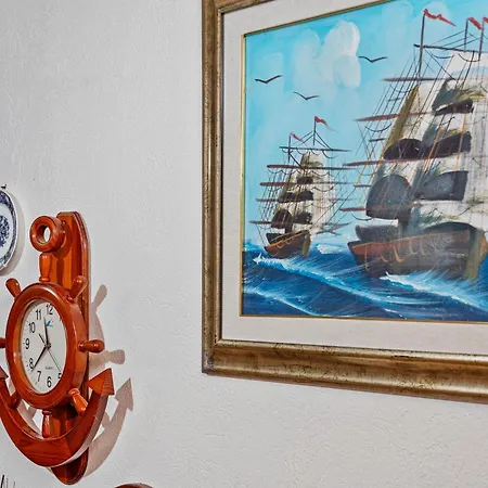 Ittiturismo Isola Rossa Casa * Teulada